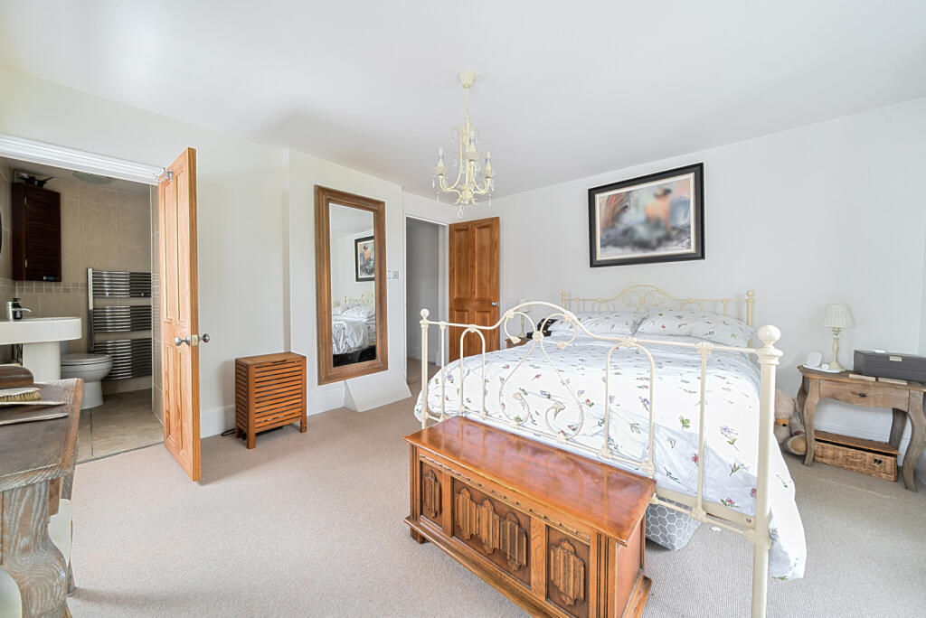 1300661-7-6839df2...