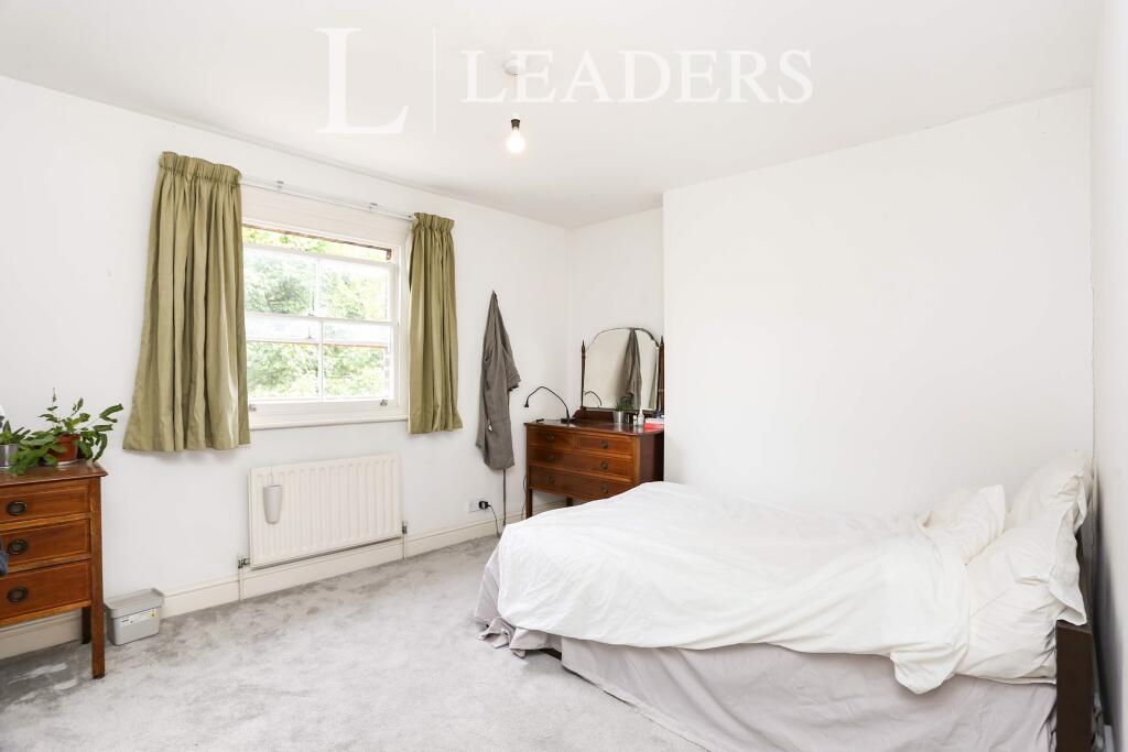 bedroom1