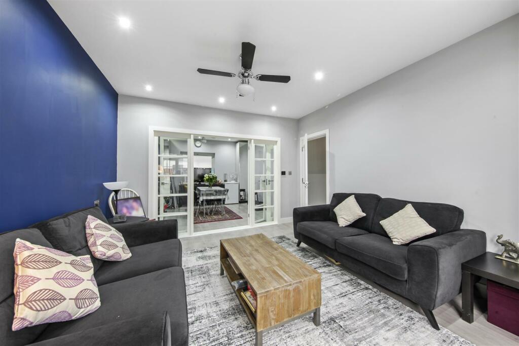 10 Greenbank Avenue - UoTIhD9vUyUv7q5cpZmG.jpg