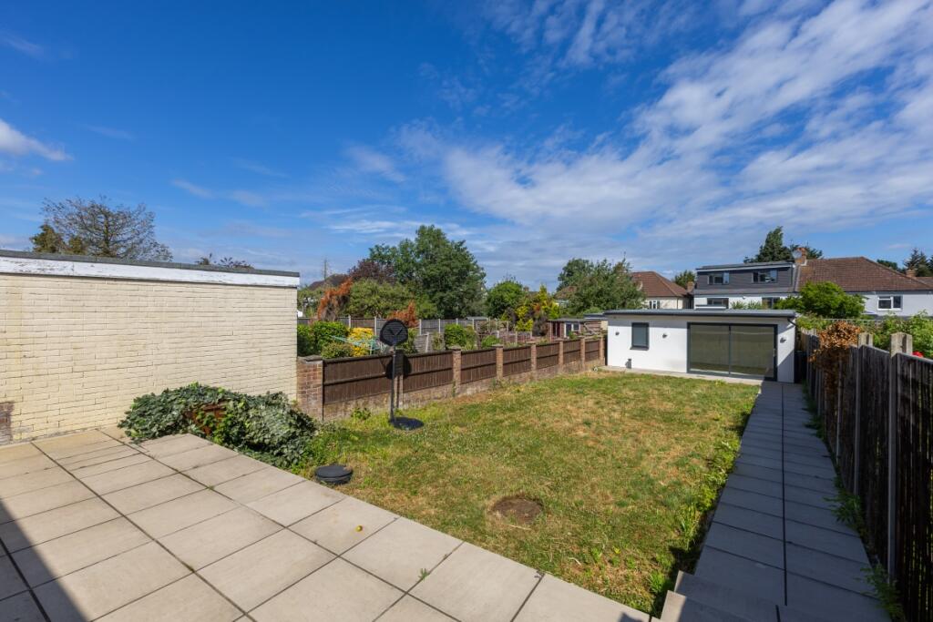 94159_56-Moat-Dri...