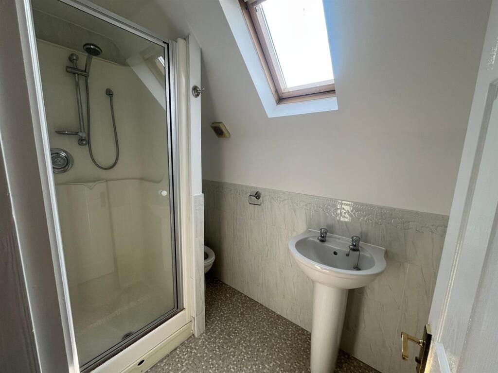 Ensuite.jpg