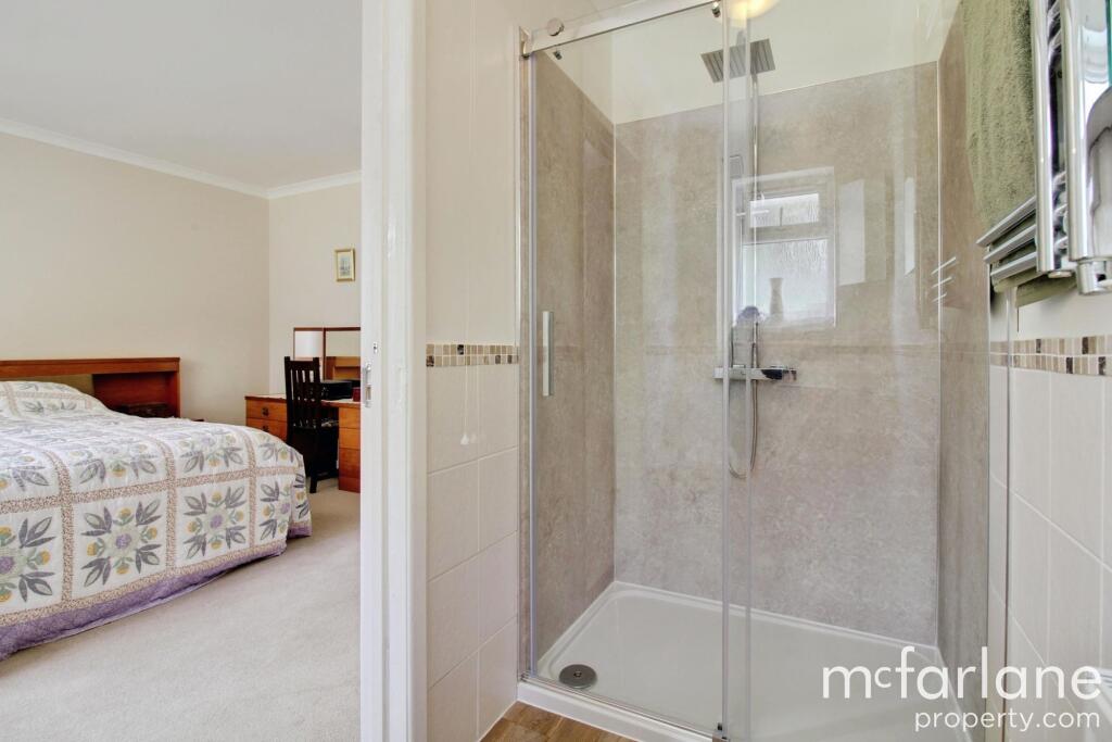 Bedroom &amp; En-suite