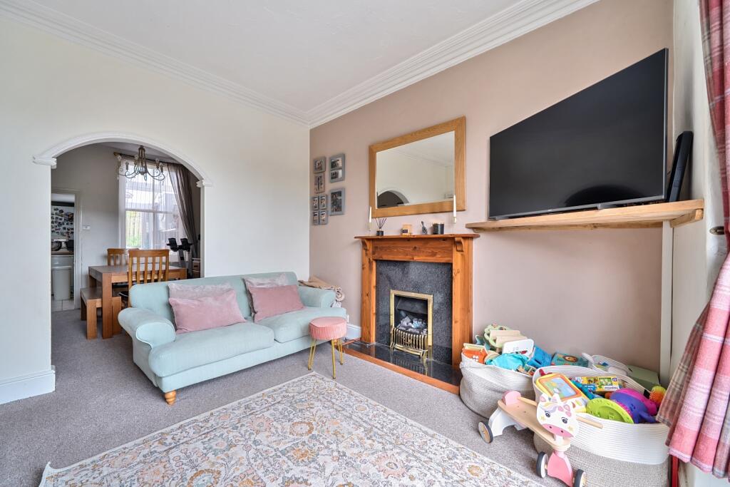 1303551-12-6840290945d5e