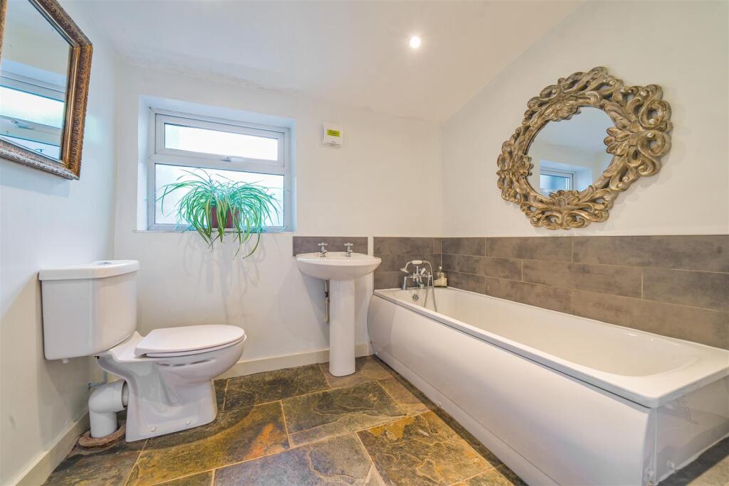 Herb Cottage, High Street, Culworth (23).jpg