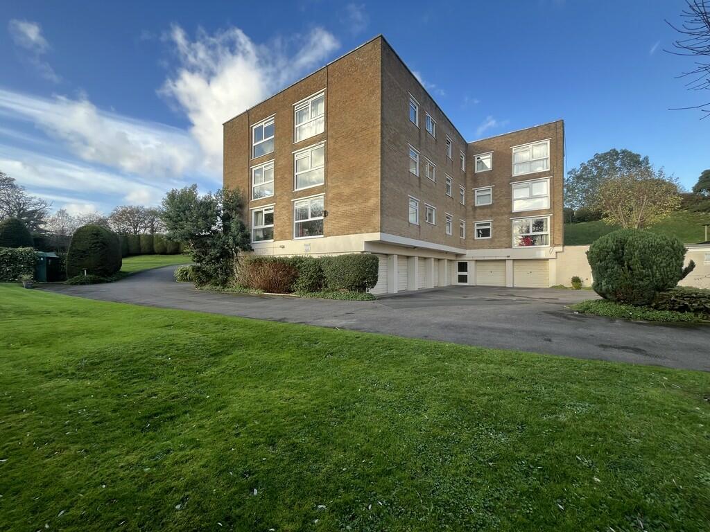 21 Lilliput Court...