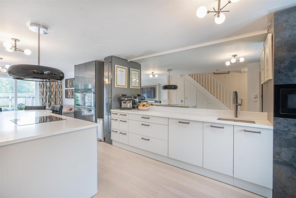 30 Firecrest Way-6.jpg