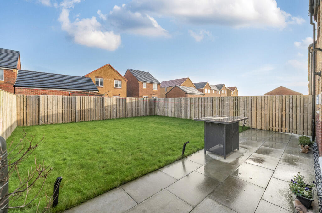 1387089-18-693956...