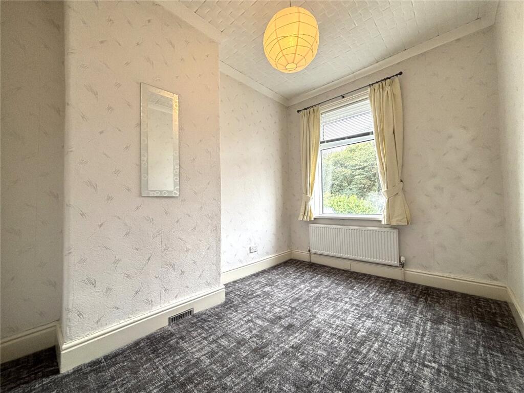 2nd Bedroom