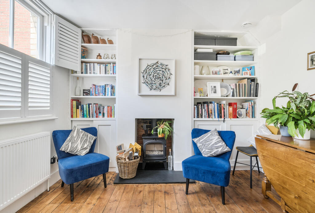 1335429-18-689363...