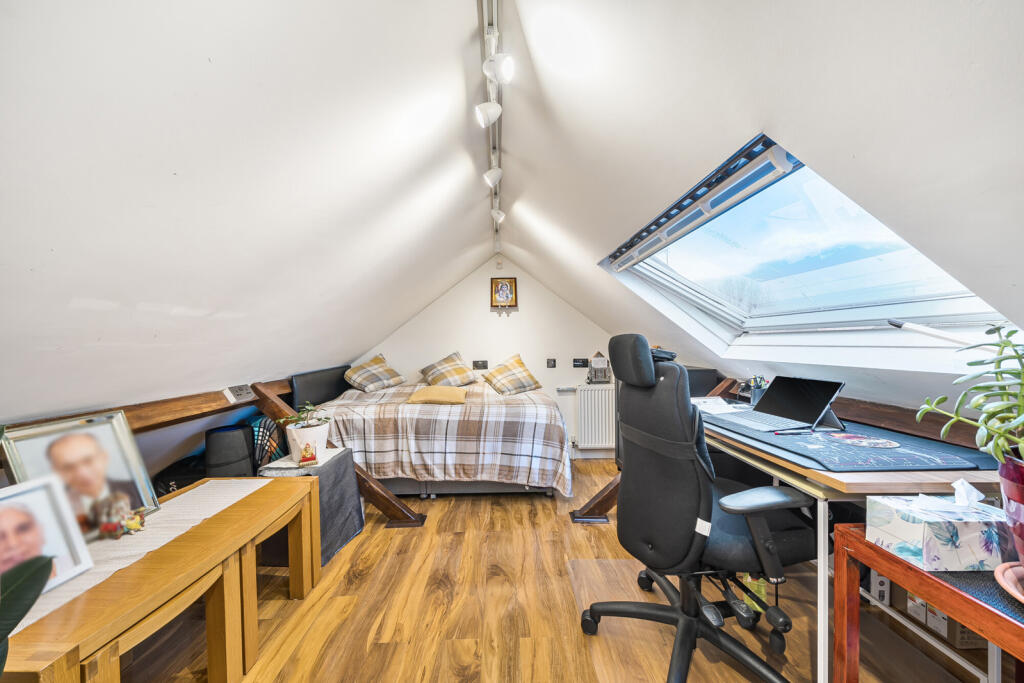 1388718-15-693c0f...