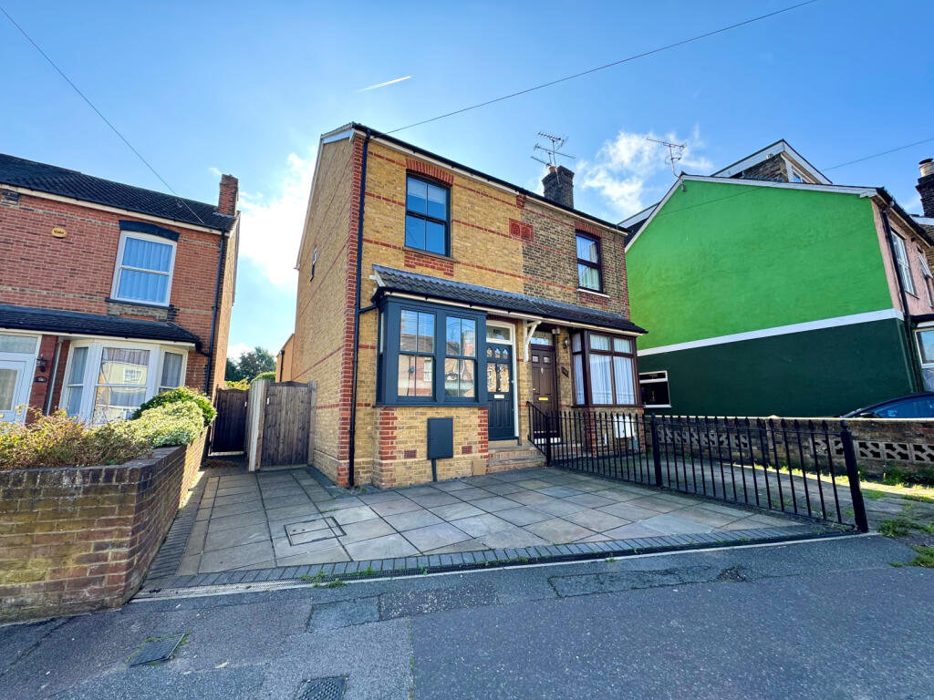 Upper Bridge Road, Chelmsford, Essex, CM2 0BA
