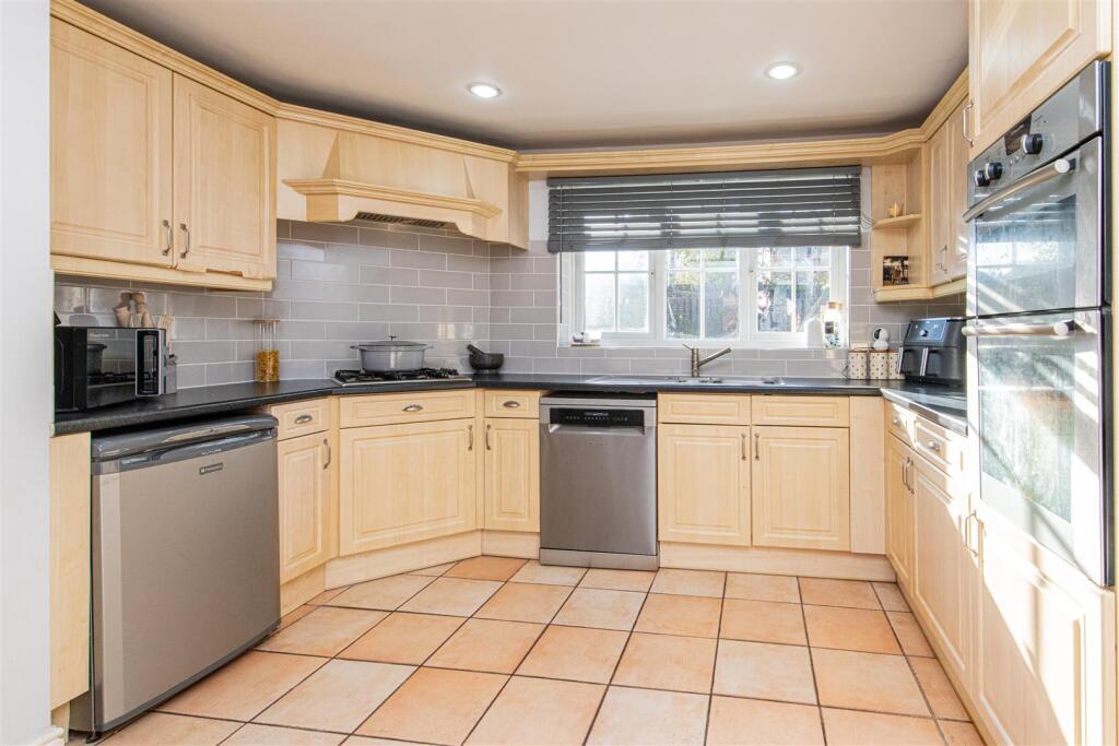 home-316.jpg