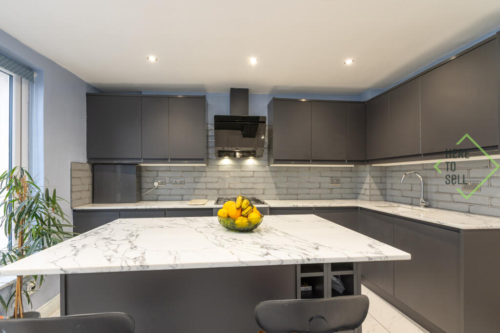 27 Lodge Lane N12 8JG-14