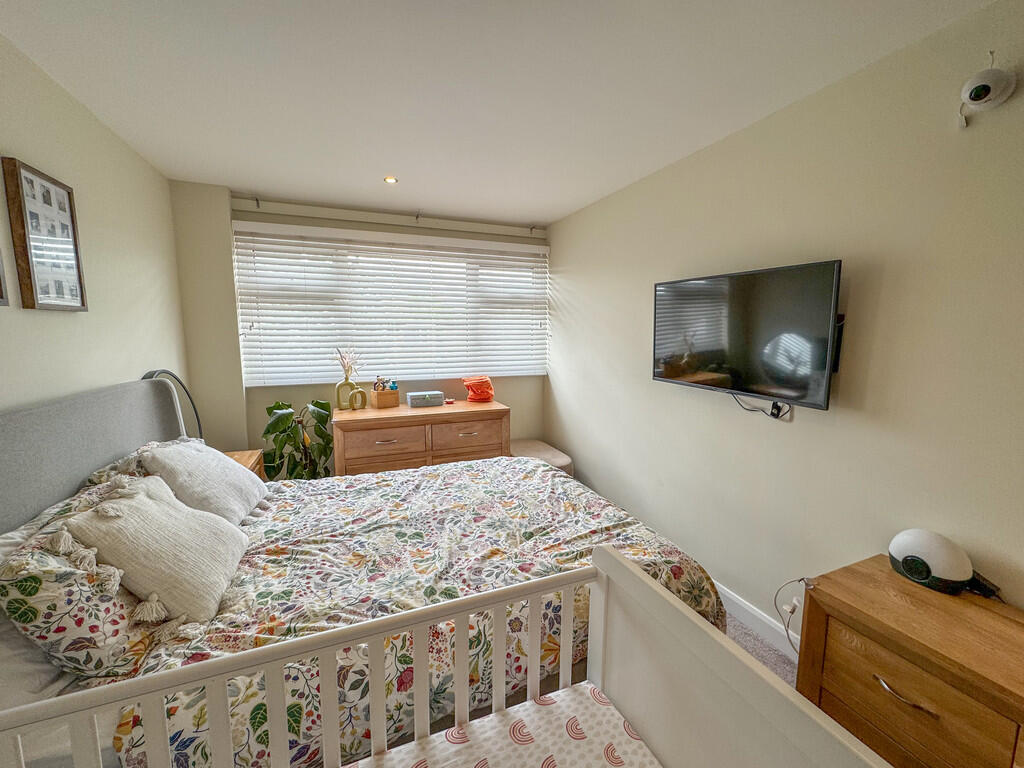 bed 1 1