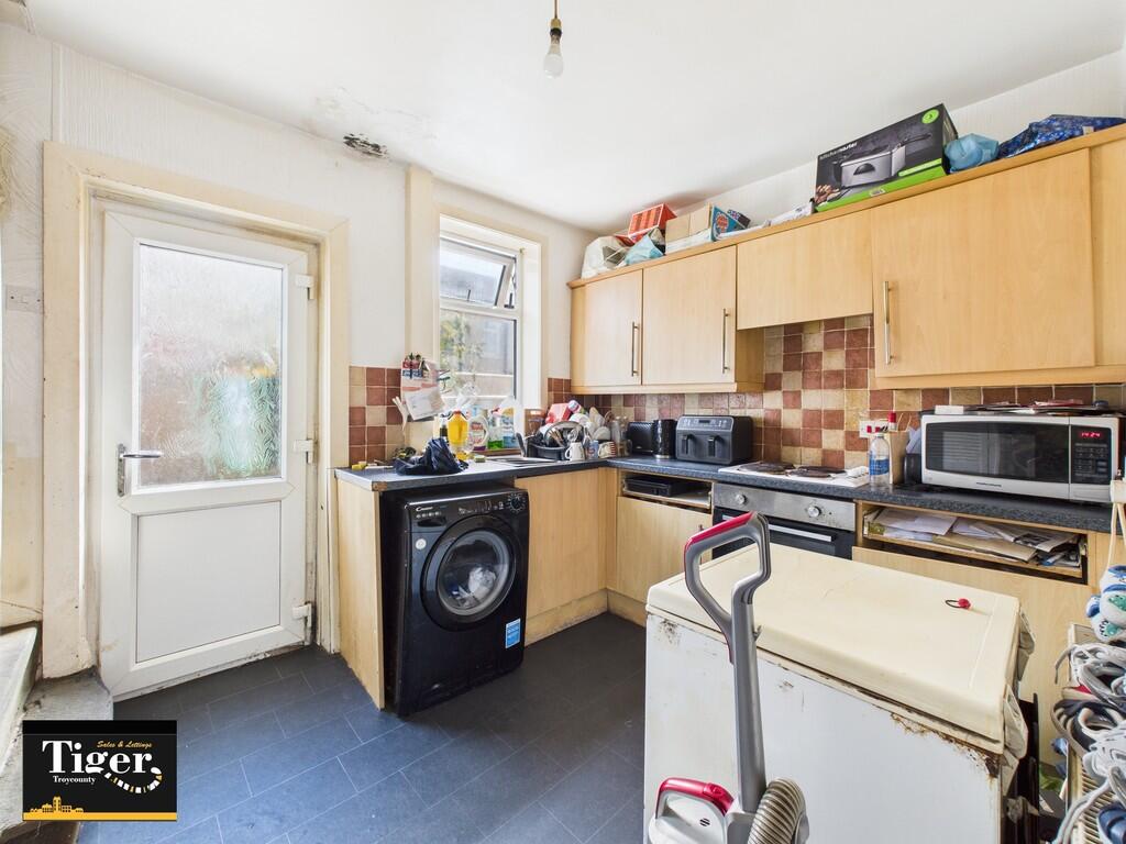 CAM03440G0-PR0395...