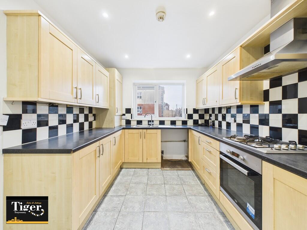 CAM03440G0-PR0457...