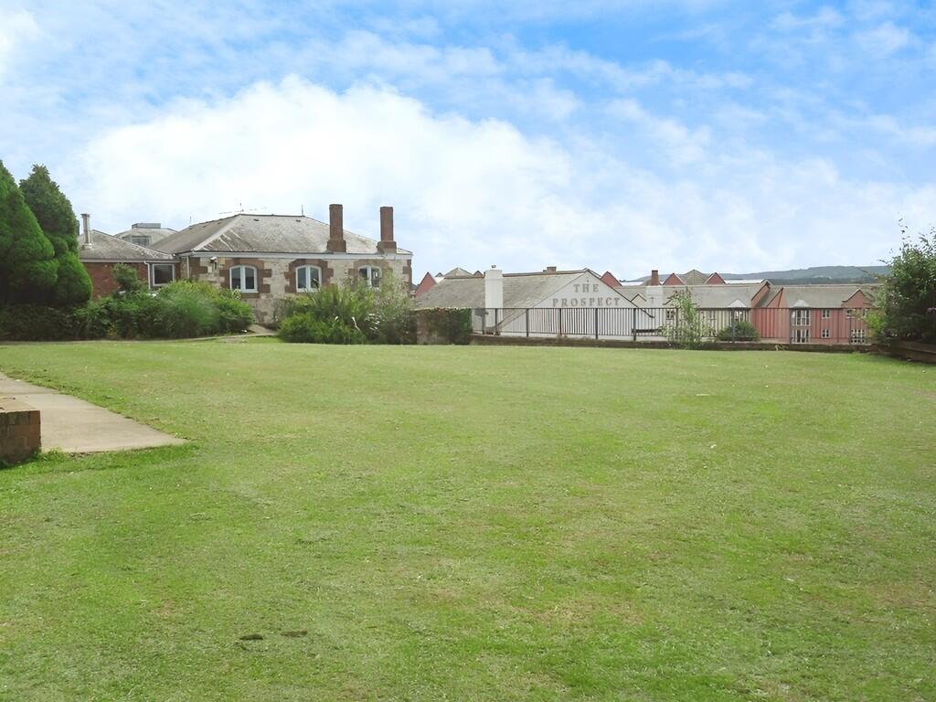 a9fcba0c-Views 20...