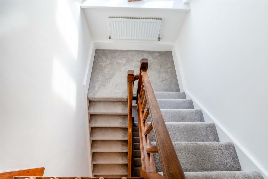 8627605-interior28.jpg