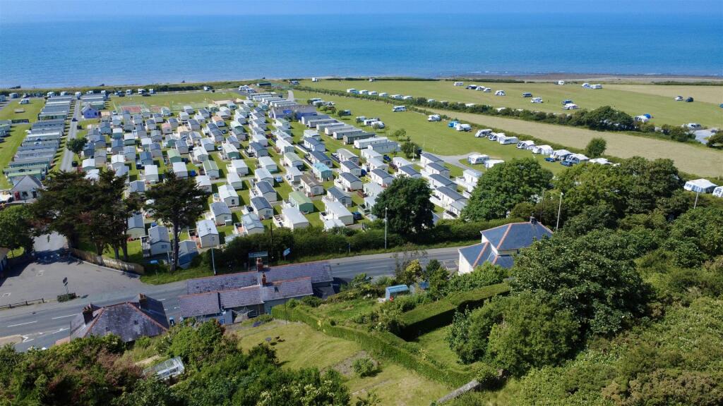 dji_fly_20250618_150952_122_1750255997743_photo_op