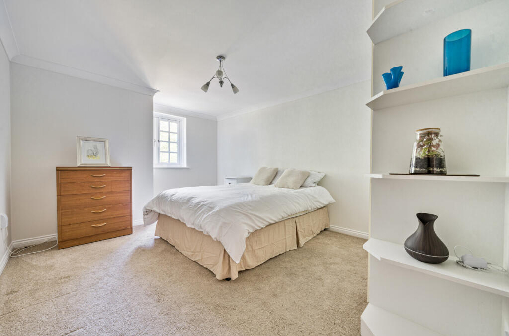 1321454-15-686e33...