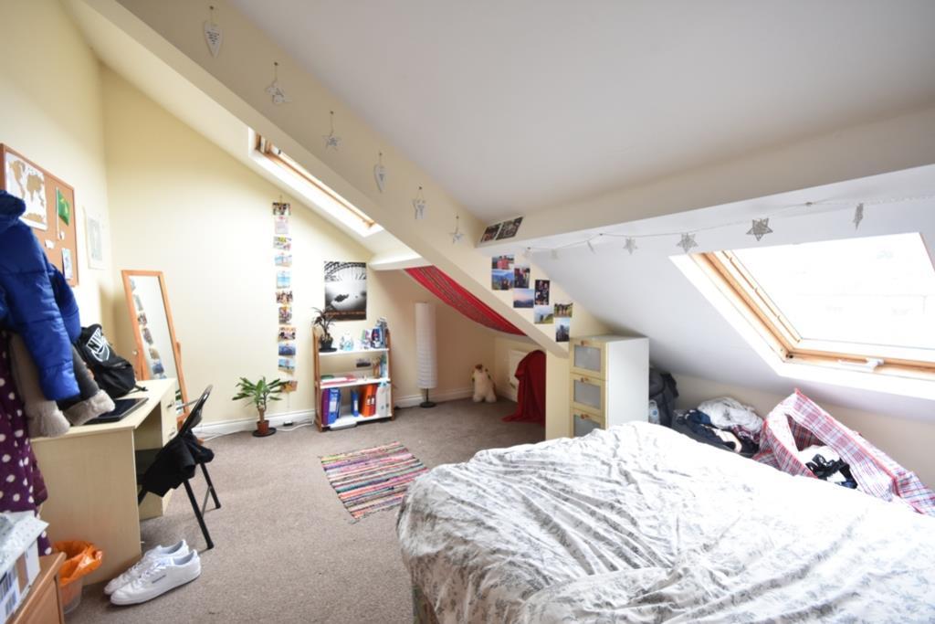 15 Larkspur Terrrace12