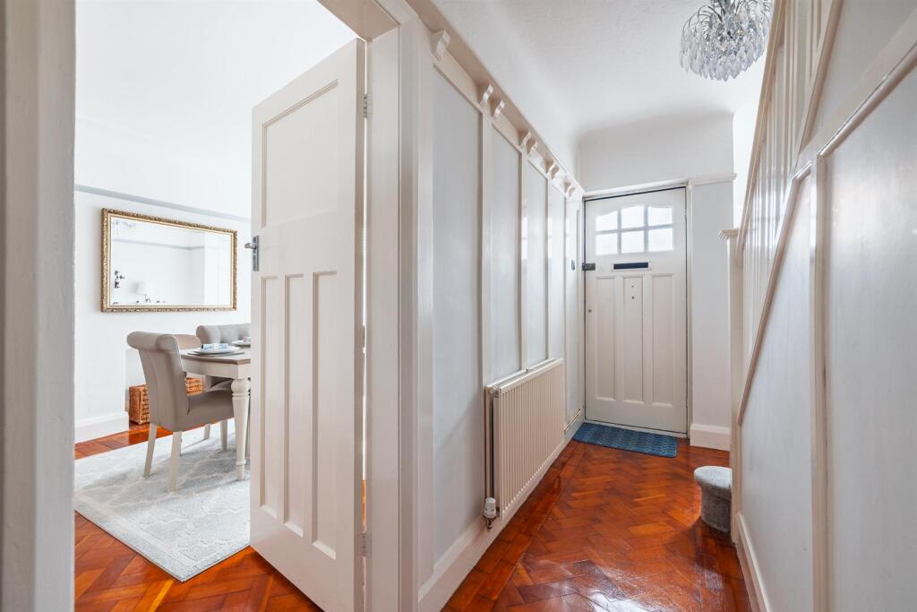 44 Hillfield Drive-20.jpg