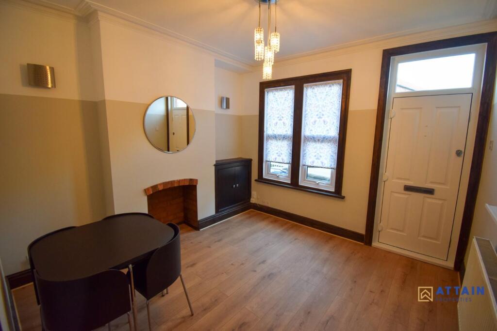 Reception Room 1.jpg