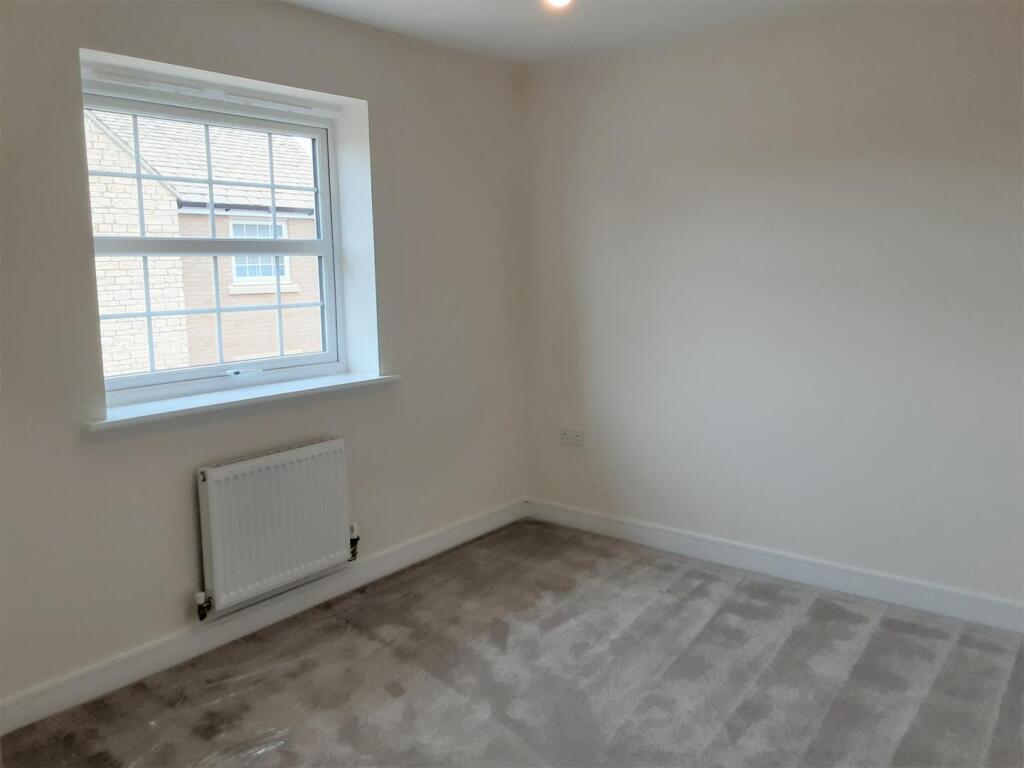 Bedroom 2.jpg