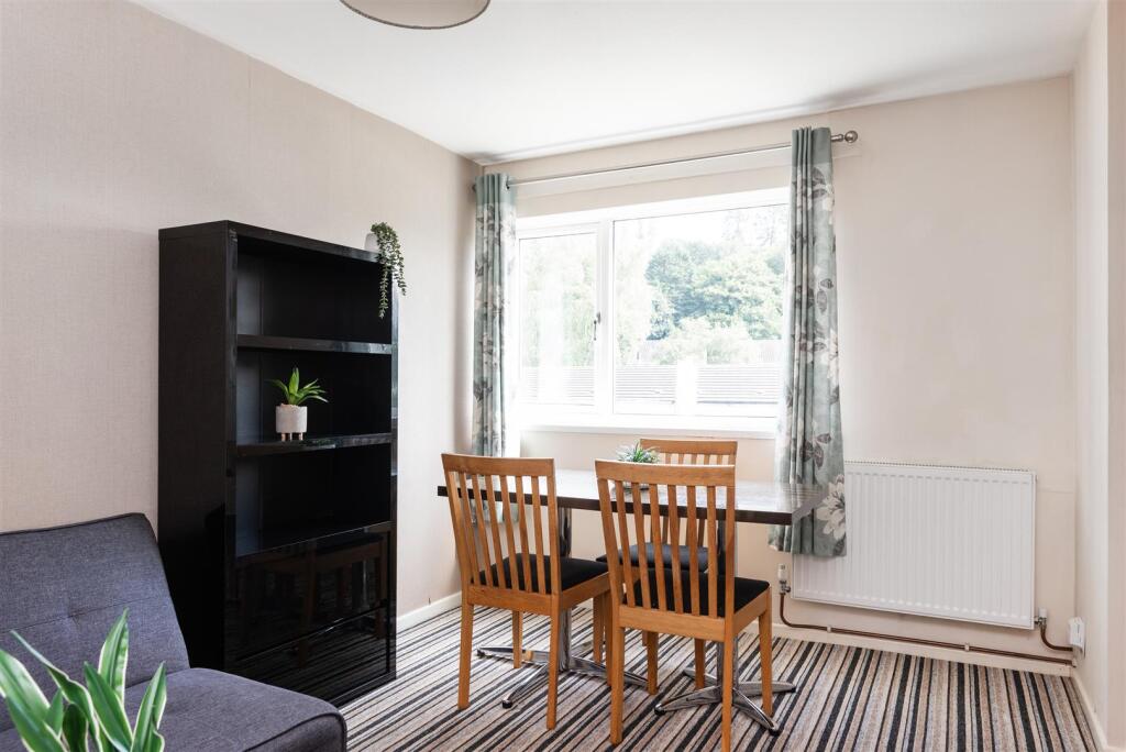 17 Coxley Drive, Bath, BA1 6PD-5.jpg