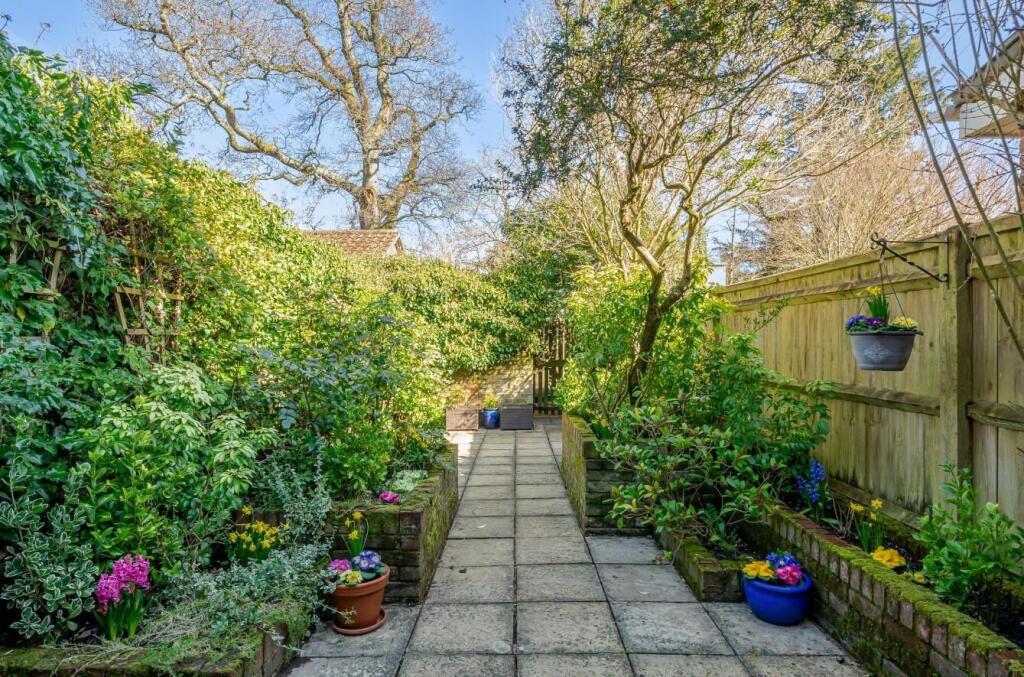Vendor Rear Garden.jpg