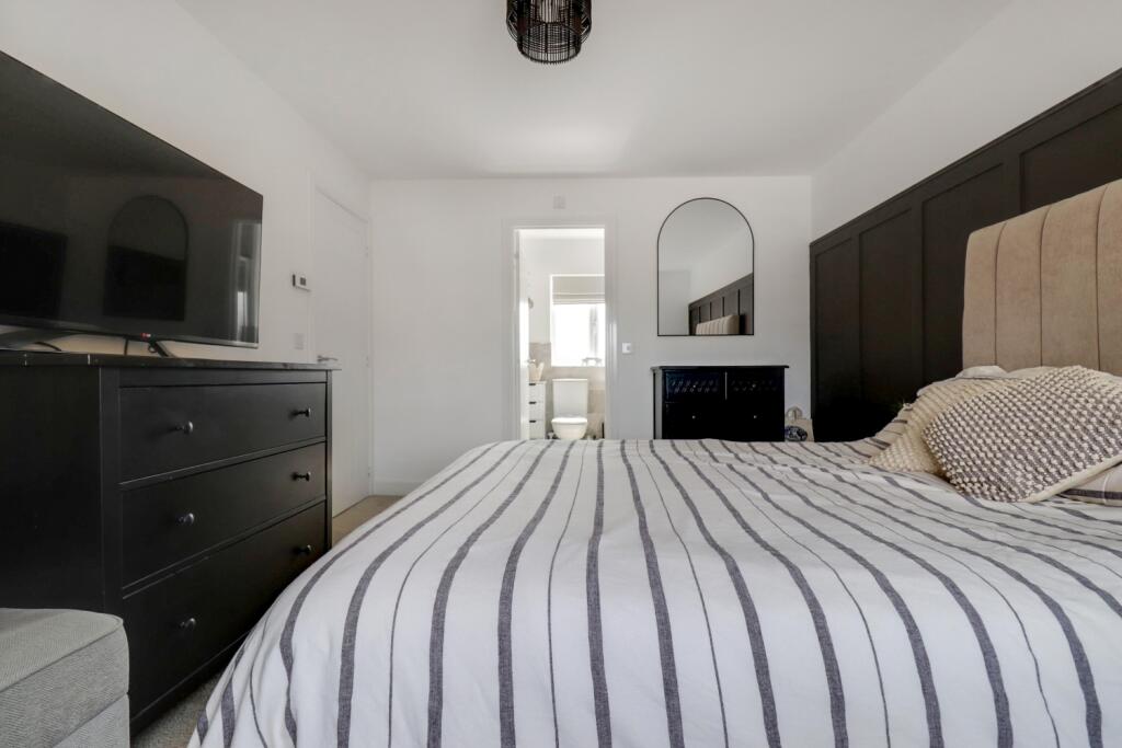 12- Rob Hammond EweMove Pontefract