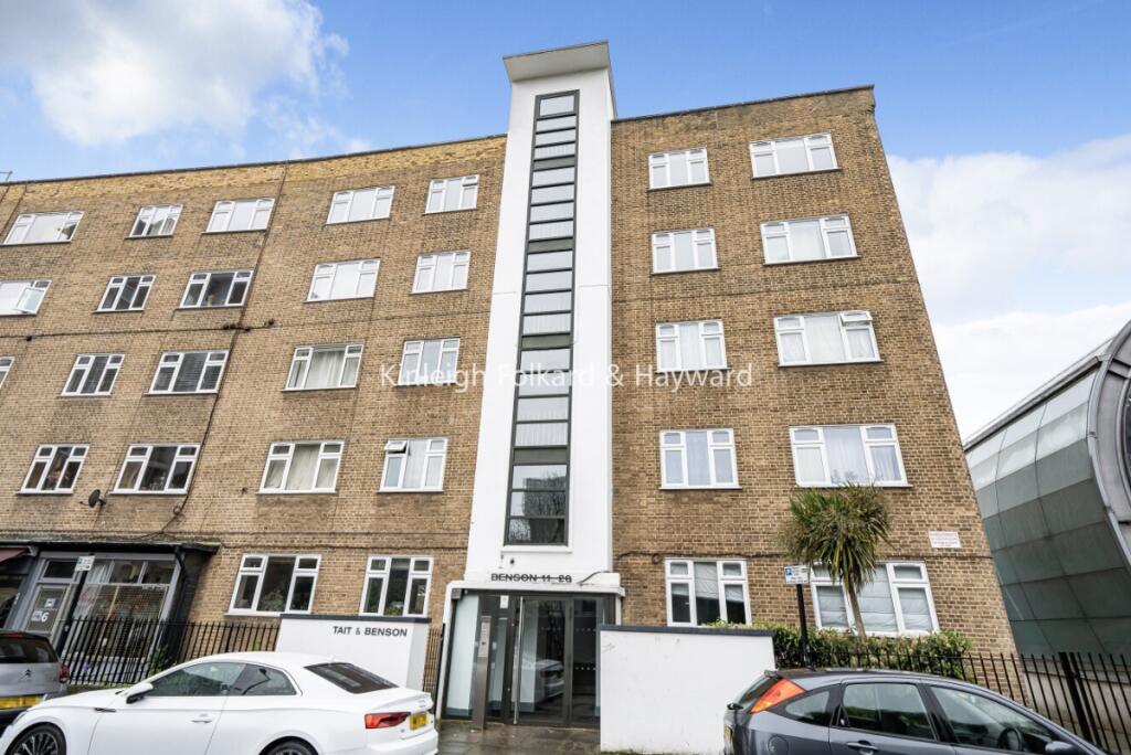 e3fba78d-53f5-46d7-b