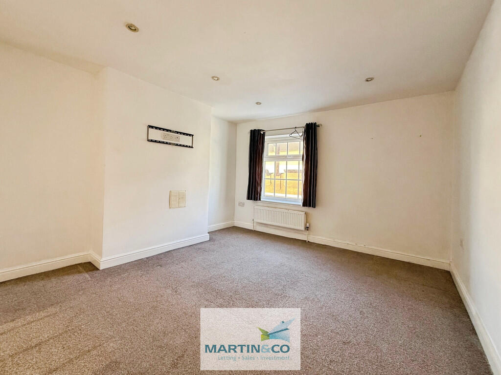 726ac46c--4629-A9...