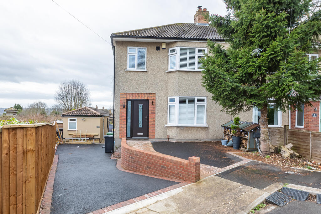 1 Southside Close -38