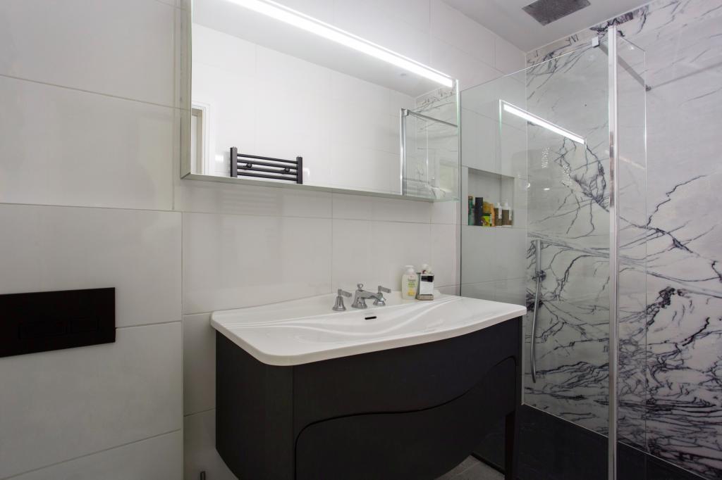 86 East End Road 304663 (16).jpg