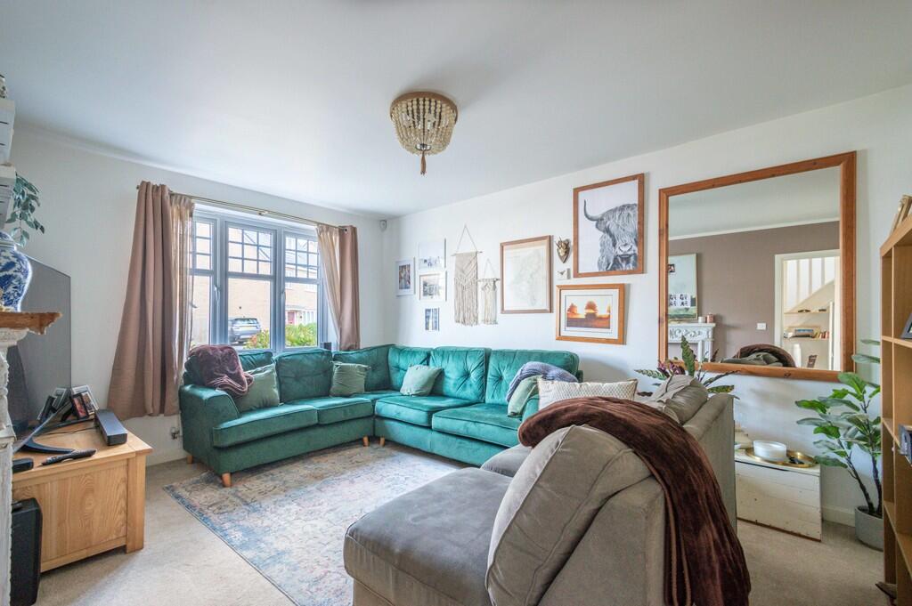 7 Bluebell Road-0...