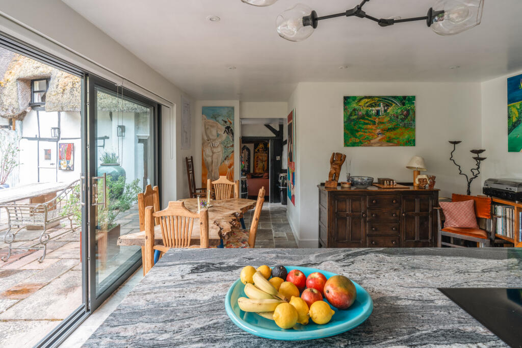 279671 - IvyCottageTheSquare_HighRes-3.jpg