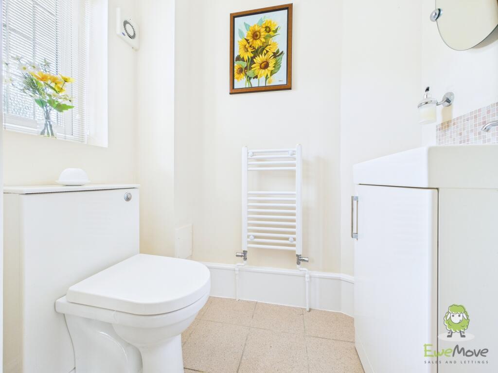 CAM01543G0-PR0132-STILL014