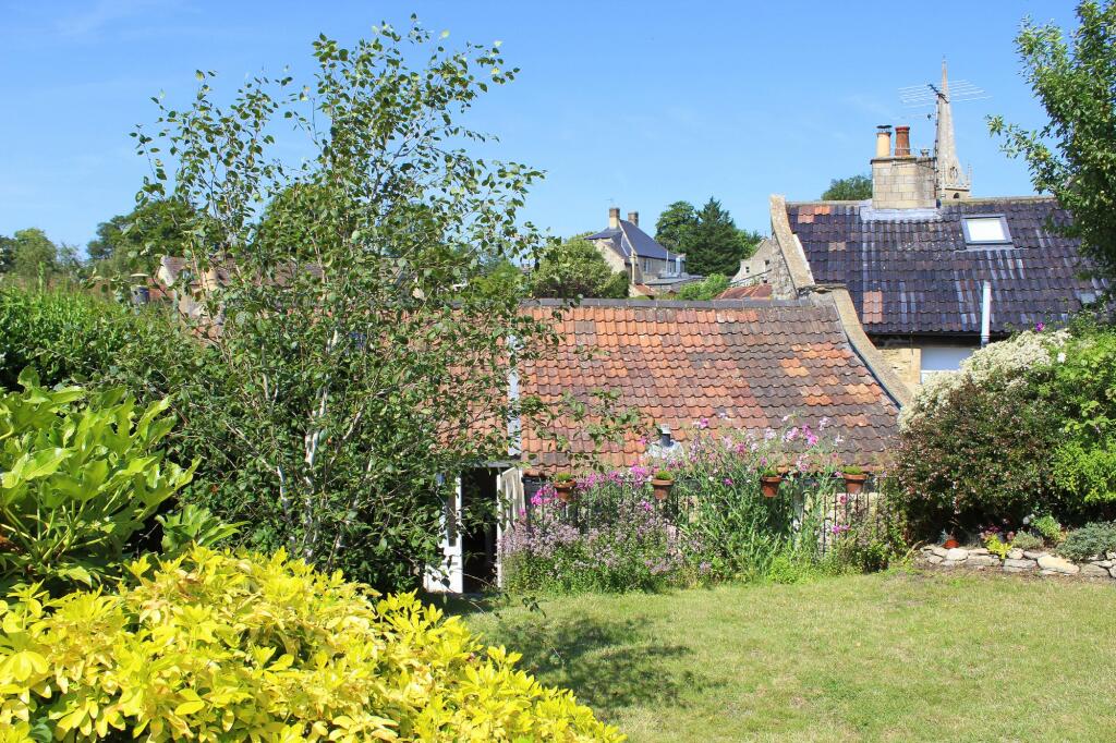 GARDEN