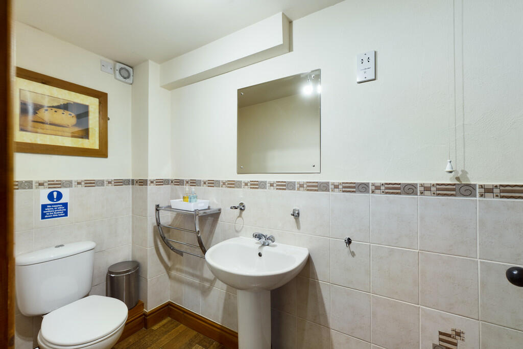 EnSuite Shower Ro...