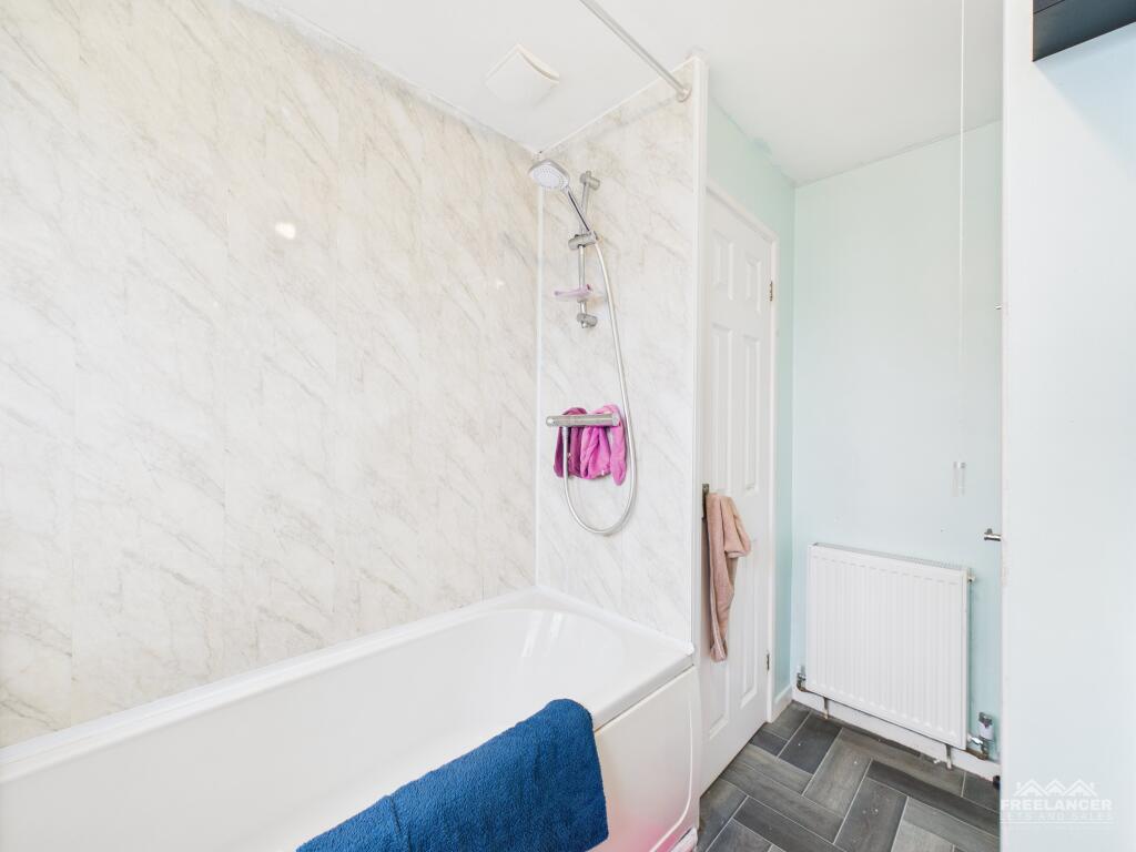 Bathroom 2