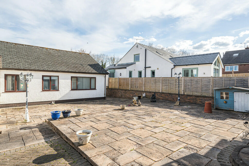 Paved  Rear Garde...