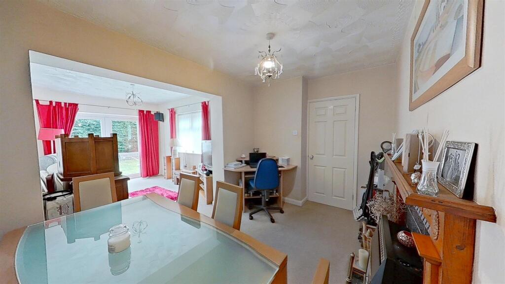 22-Worle-Avenue-07012025_195322.jpg