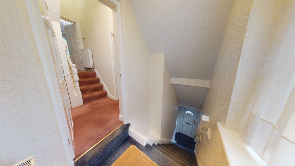 Market Street Flat Landing