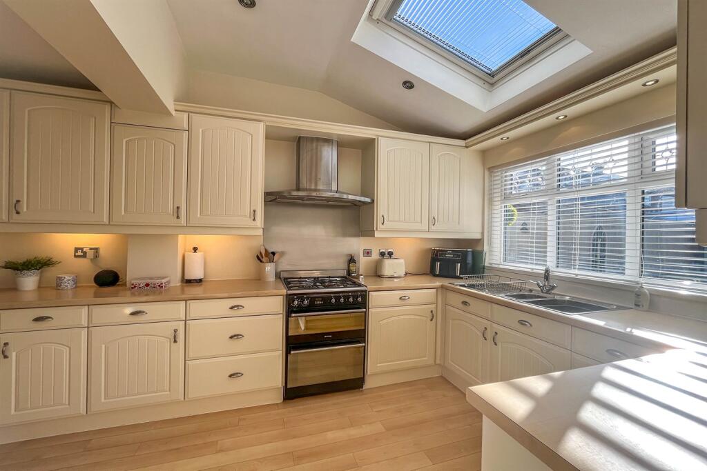 Kitchen Breakfast Ro