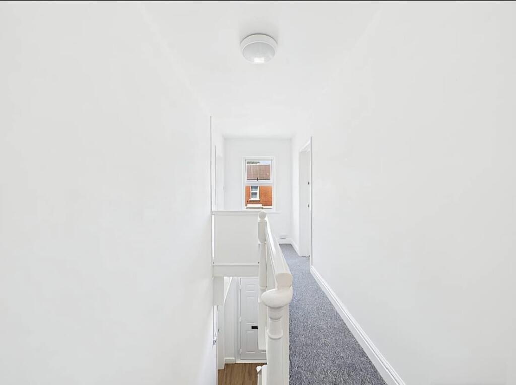 upstairs landing.jpg