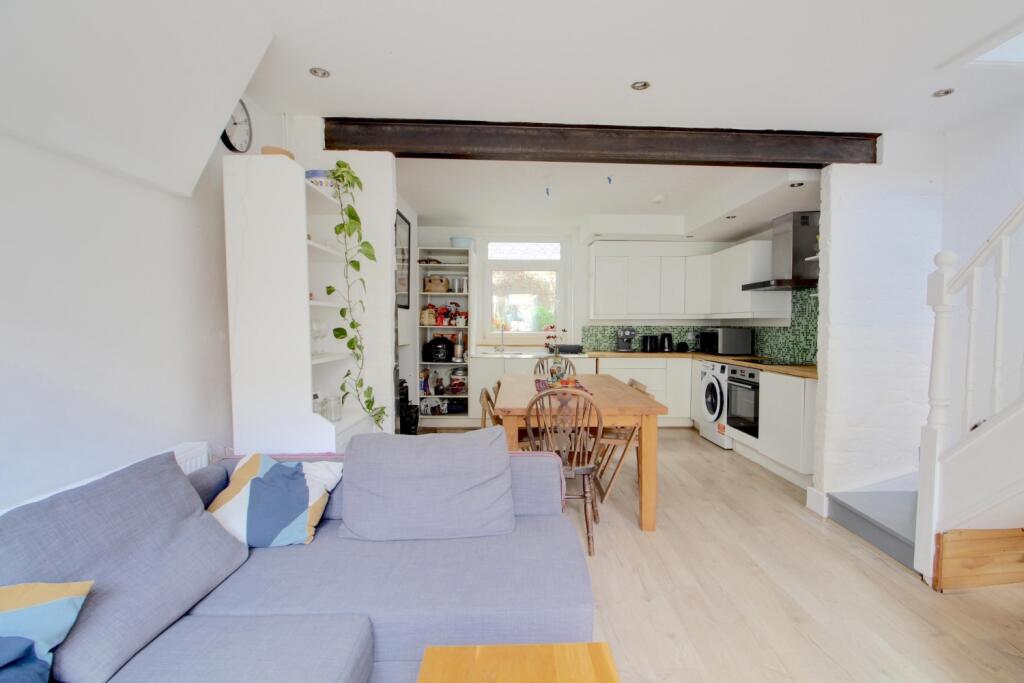 KitchenView