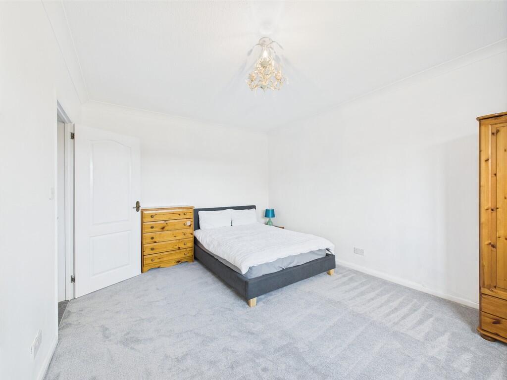 CAM04018G0-PR0234...