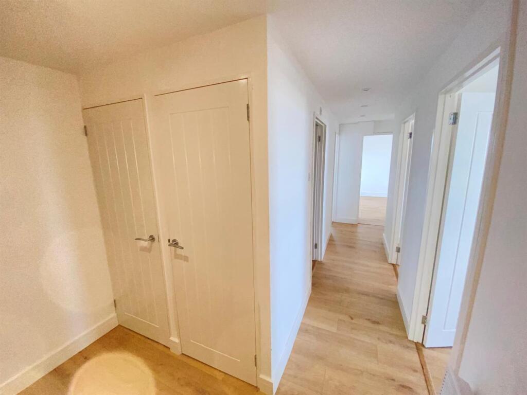 Hall.jpg