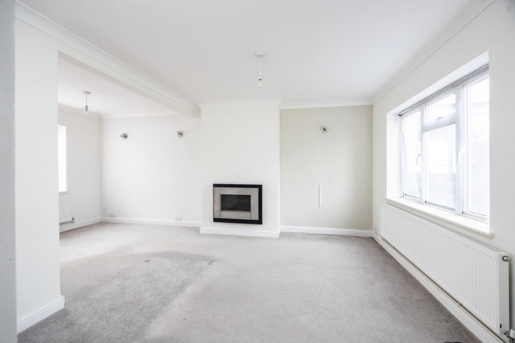 185 Prebendal Avenue HP21 8LE-8
